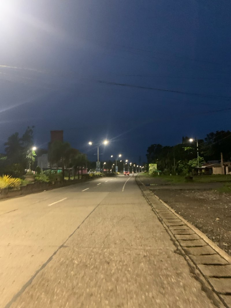 walking near me in Rizal Park in summer