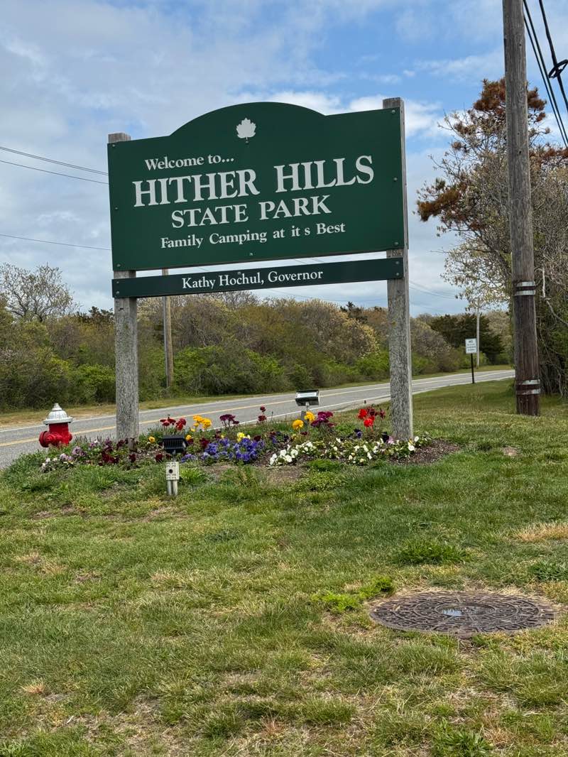 walking near me in Hither Hills State Park in spring