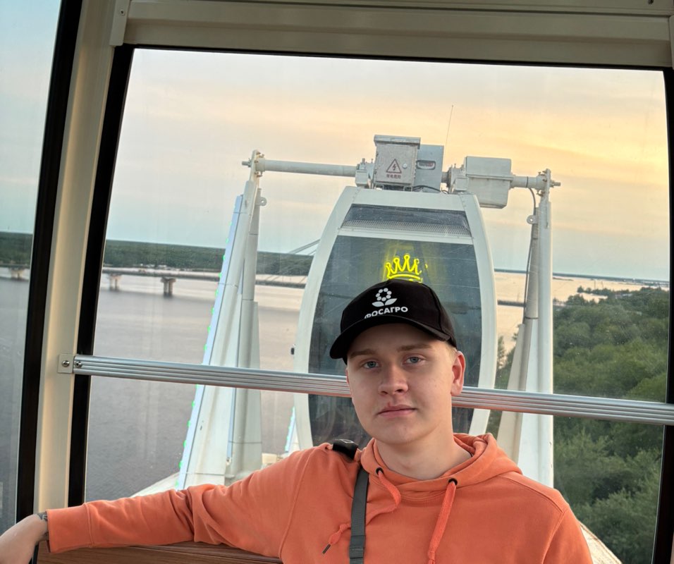 Антон Сутормин profile