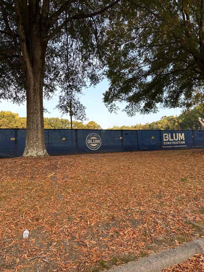 walking near me in Oakview Park in autumn