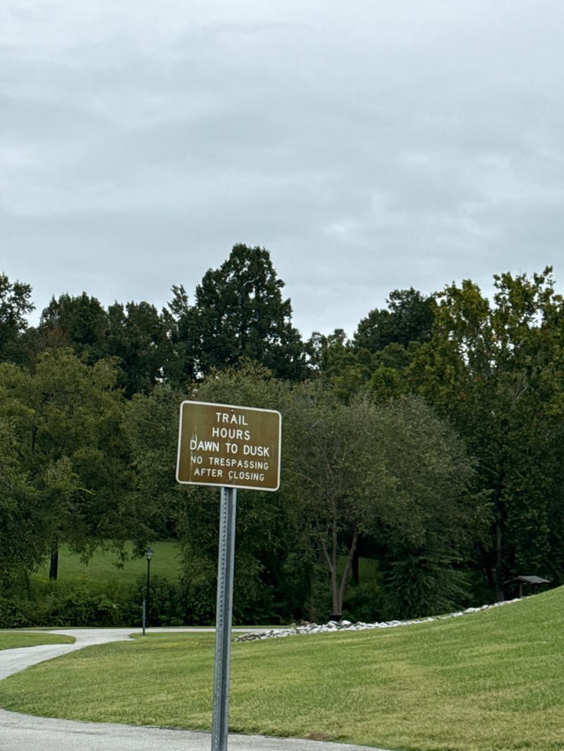 walking near me in Creekside Park in autumn