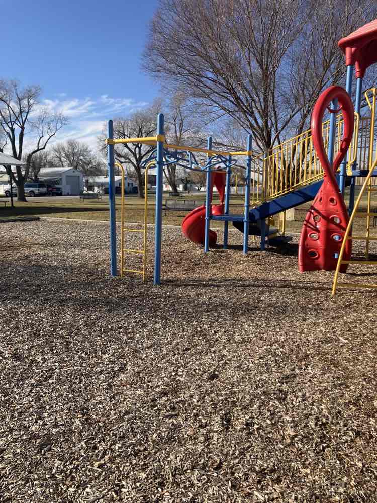 walking near me in Corinne Park in winter