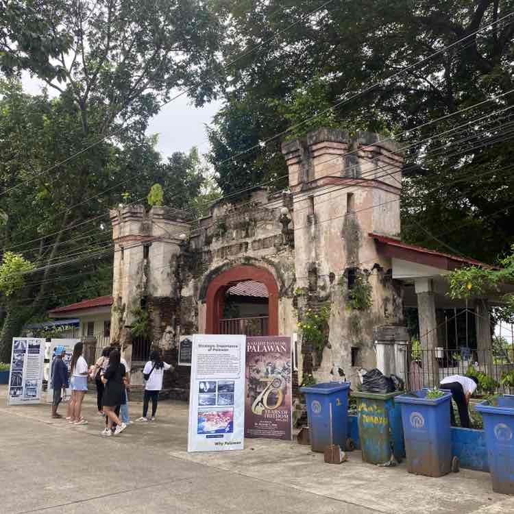 Fredriech Martin post 1