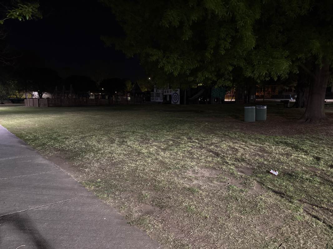 walking near me in Kiwanis Park in spring