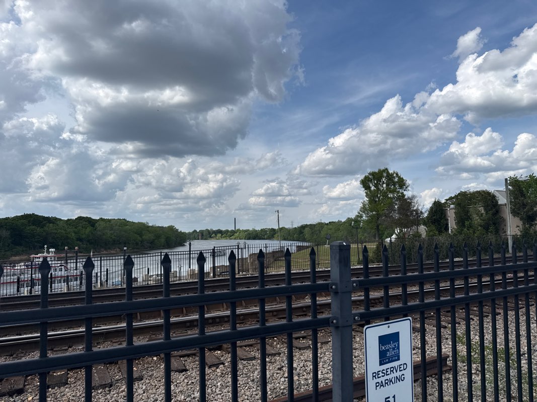 walking near me in Riverfront Park in spring