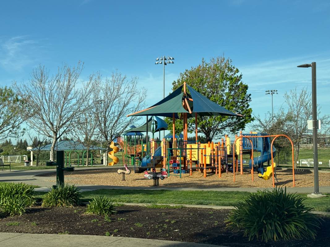 walking near me in Margaret Azevedo Park in spring