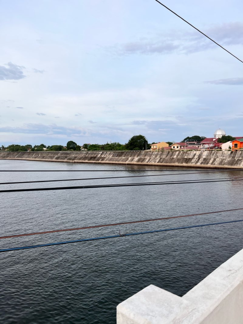 walking near me in Plaza Mabini in autumn