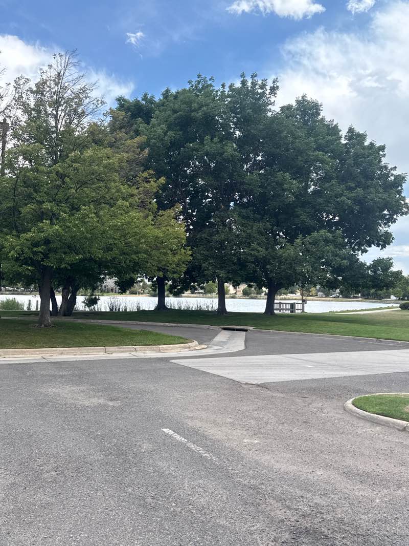 walking near me in Hunters Glen Park in autumn