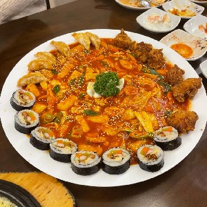 TDS Adib Emzah profile