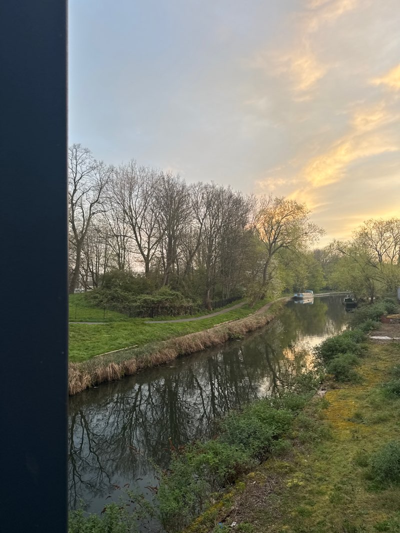 walking near me in Abbey Park in spring