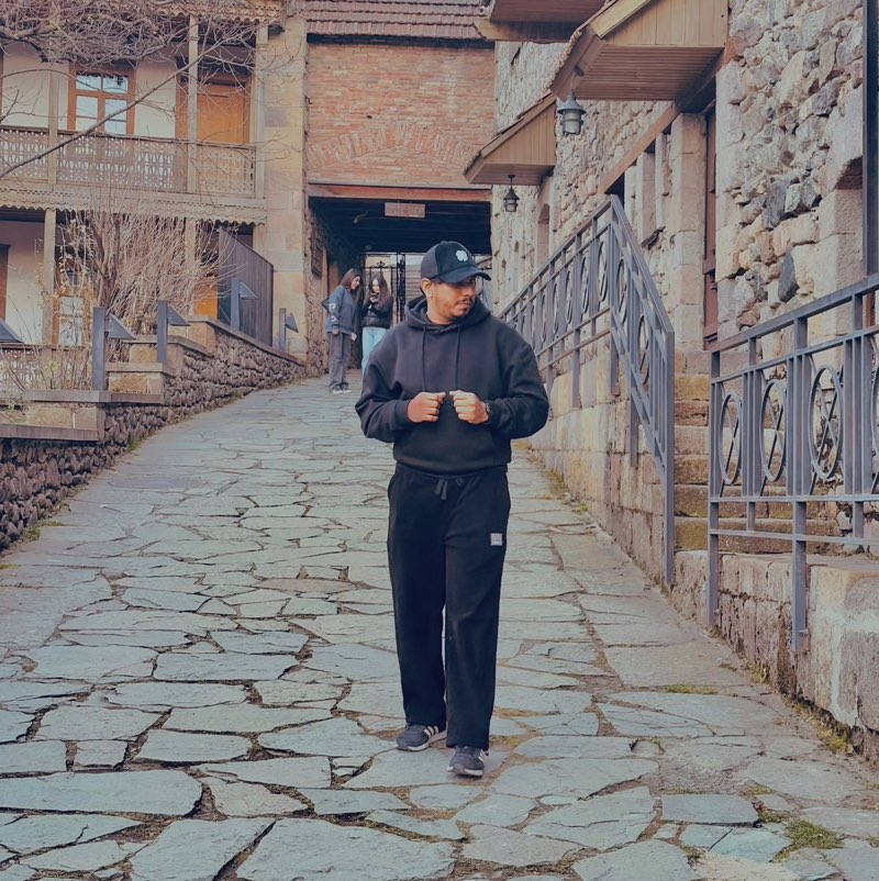 Huzaif abdulla profile