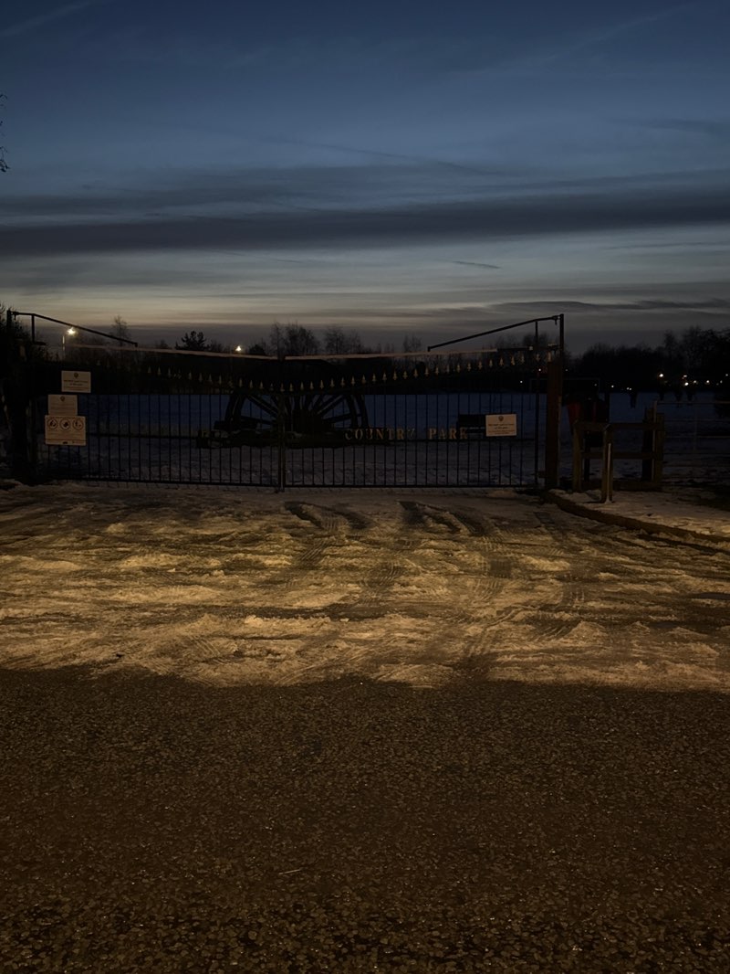walking near me in Barlborough Country Park in winter