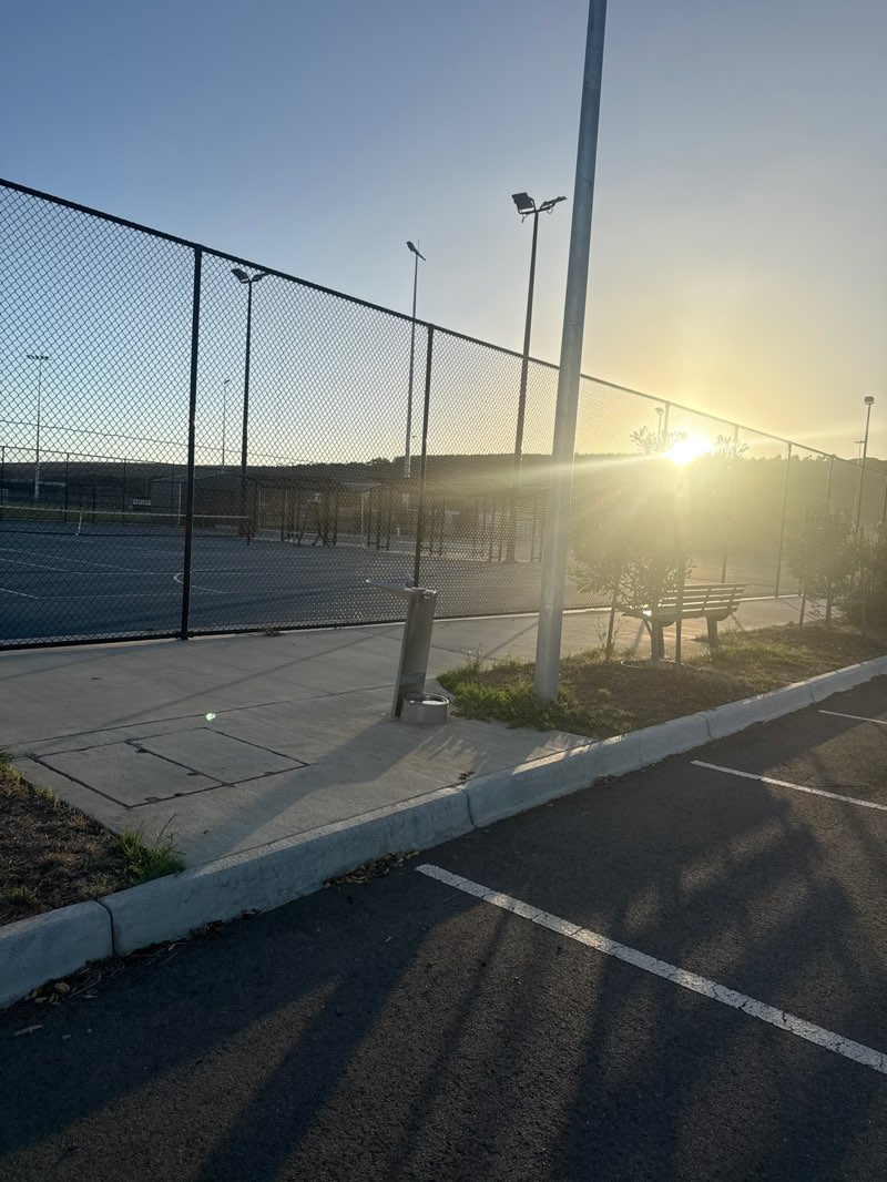 walking near me in Bacchus Marsh Racecourse and Recreation Reserve in autumn