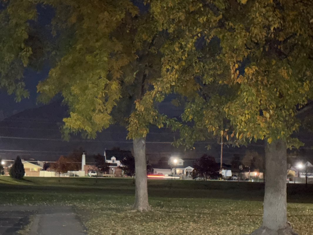 walking near me in Bonneville Park in autumn