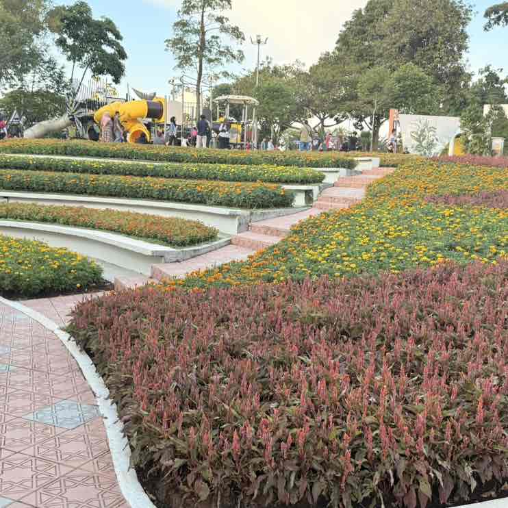 zettynazreennabila post 1