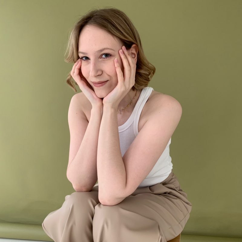 Света Певнева icon