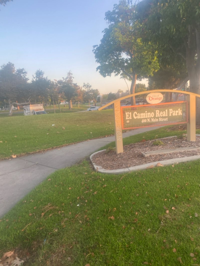 walking near me in El Camino Real Park in autumn