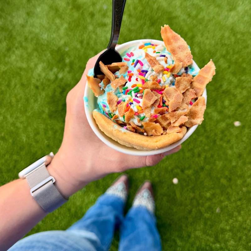 Together we will Helen lucia post image