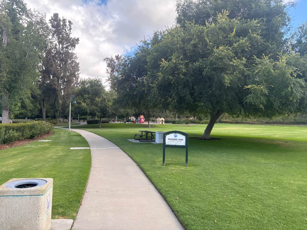 walking near me in Granada Park in summer