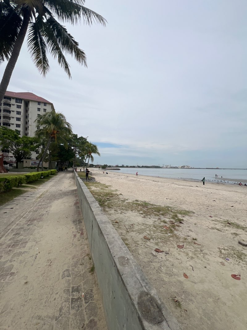 walking near me in Glory Beach Resort Recreation Park & Pool in autumn