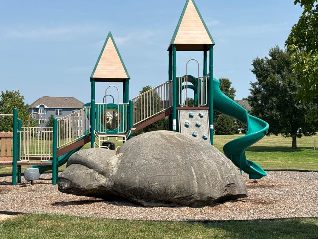 walking near me in Brent Johnson Park in autumn