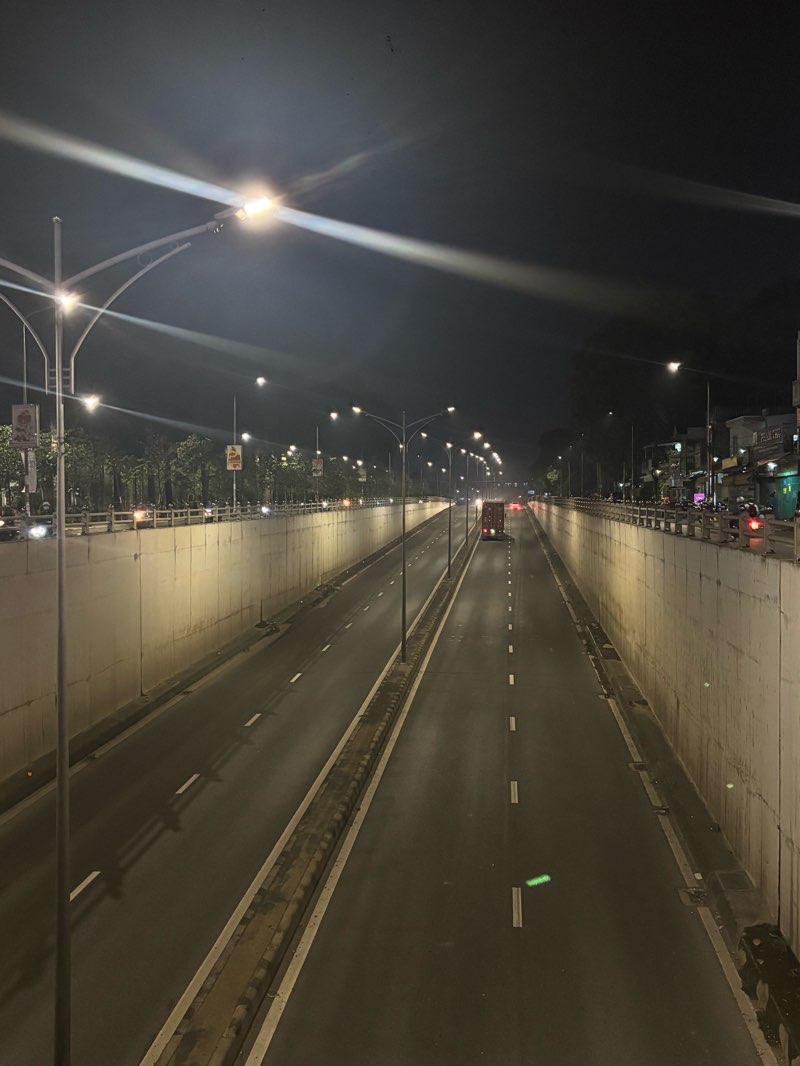 walking near me in Công viên Chiến thắng Long Bình in autumn