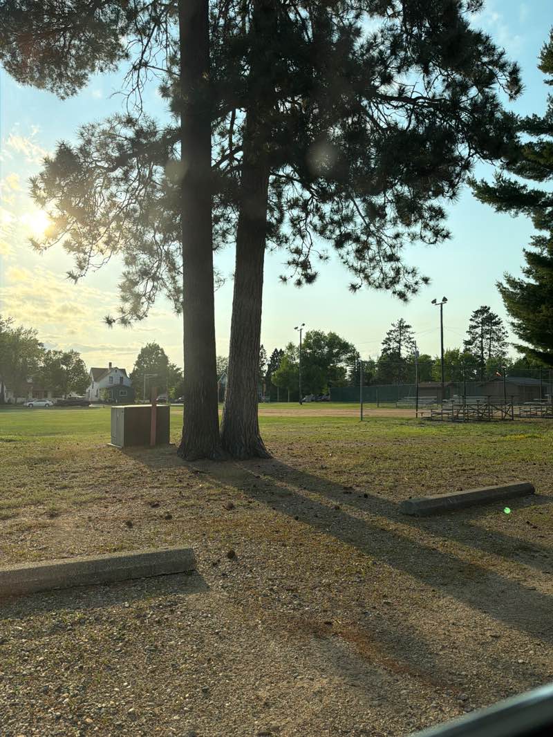 walking near me in Pioneer Park in summer