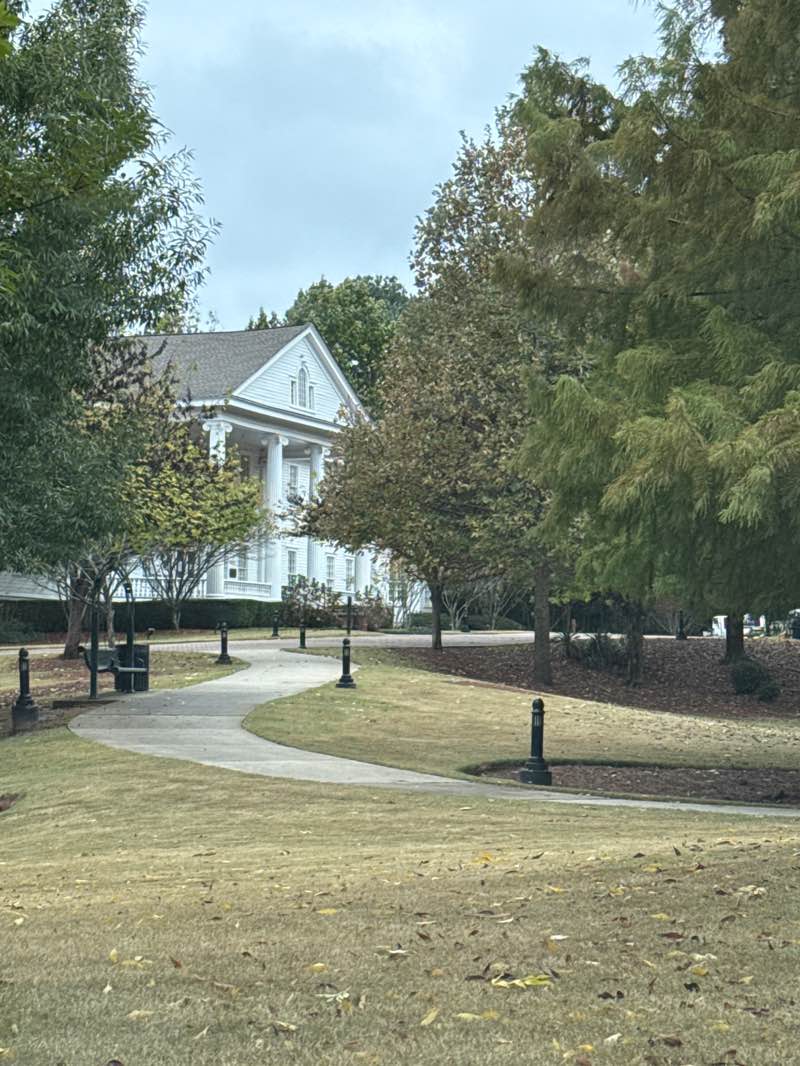 walking near me in Taylor-Brawner Park in autumn