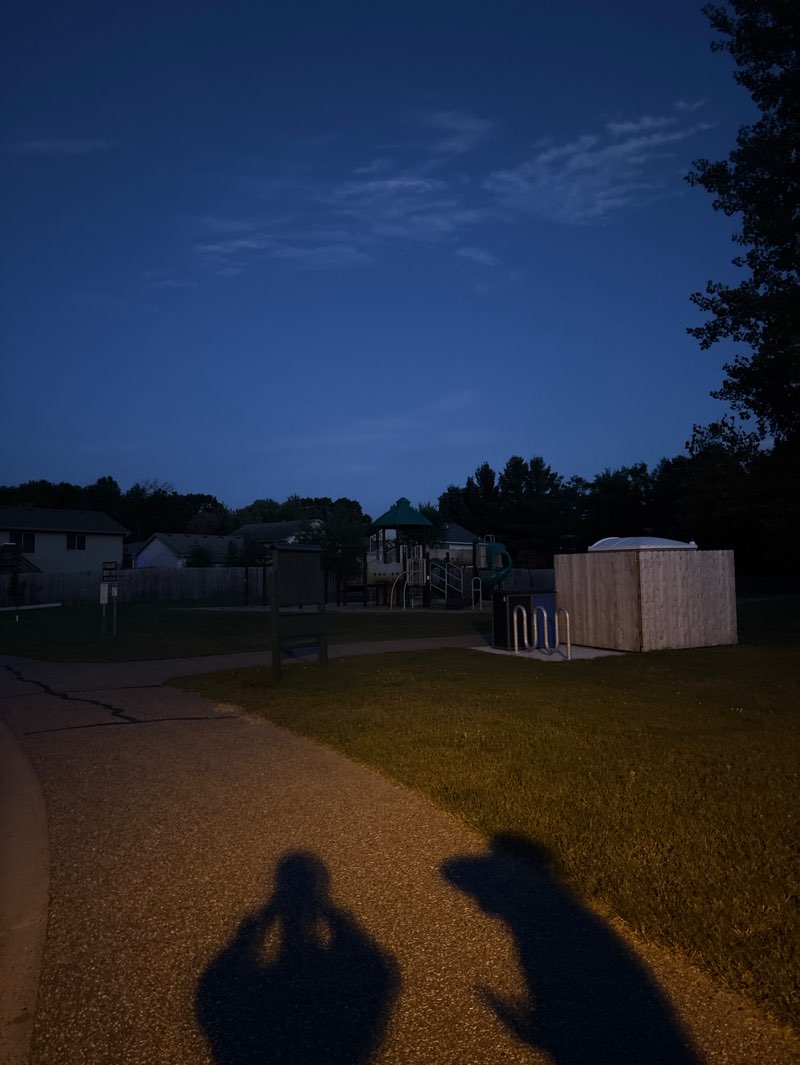 walking near me in Highlands Woods Park in autumn