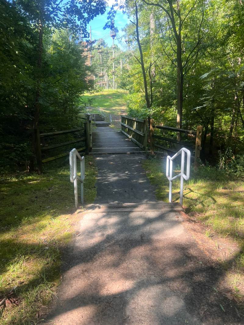 walking near me in Bethesda Park in autumn