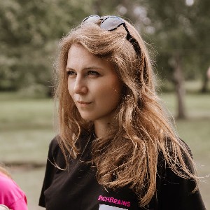 Natalie Skuratovich profile