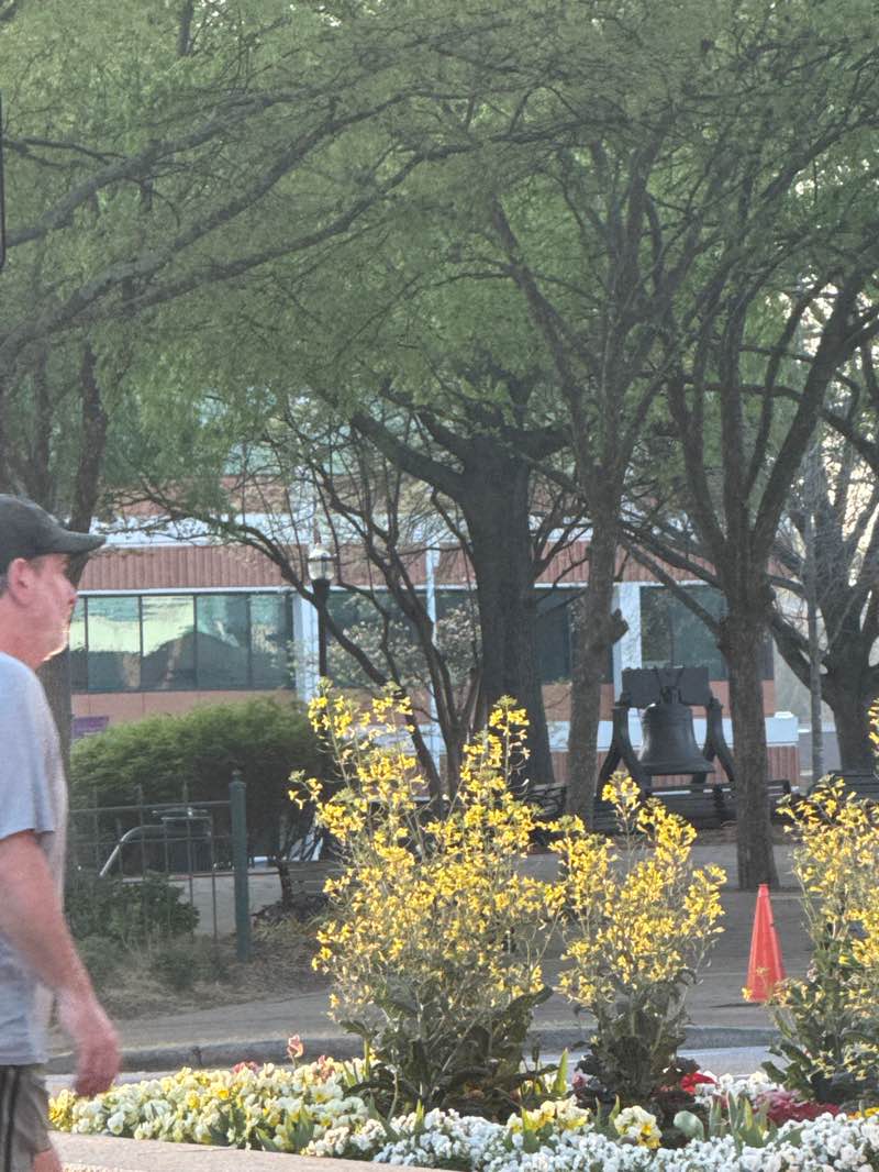 walking near me in Glover Park in spring