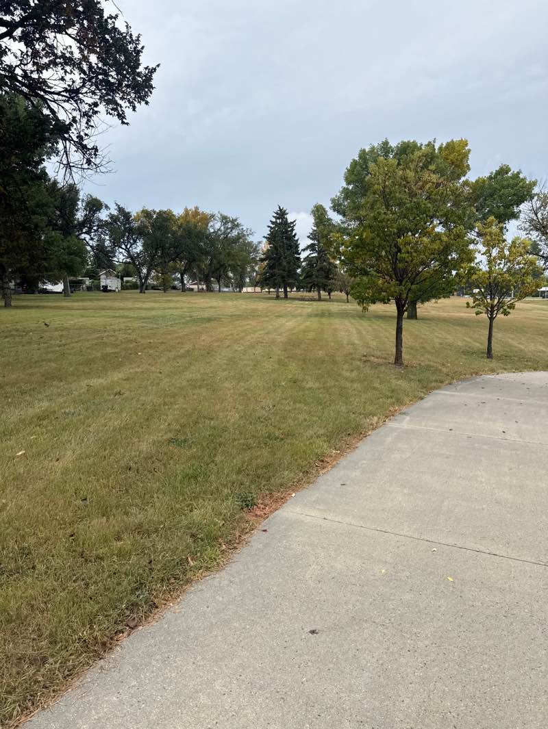 walking near me in Myron Atkinson Park in autumn