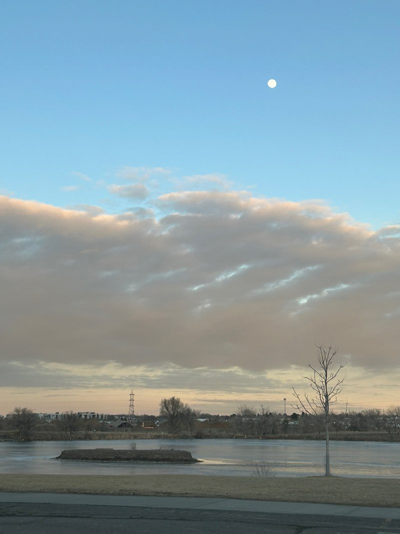 walking near me in Centennial Park (City of Englewood) in winter