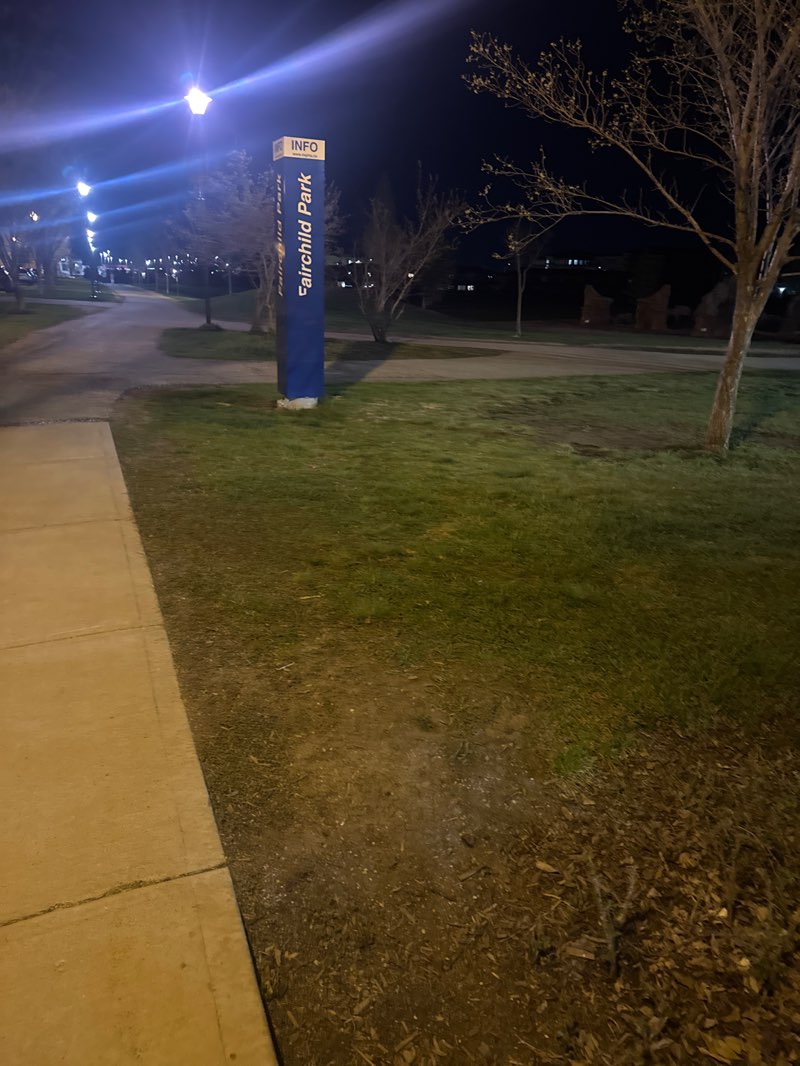 walking near me in Fairchild Park in summer