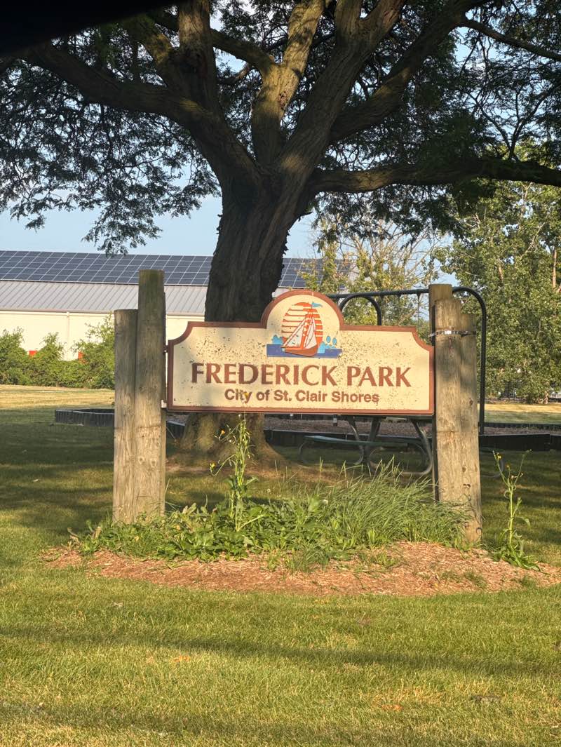 walking near me in Frederick Park in summer