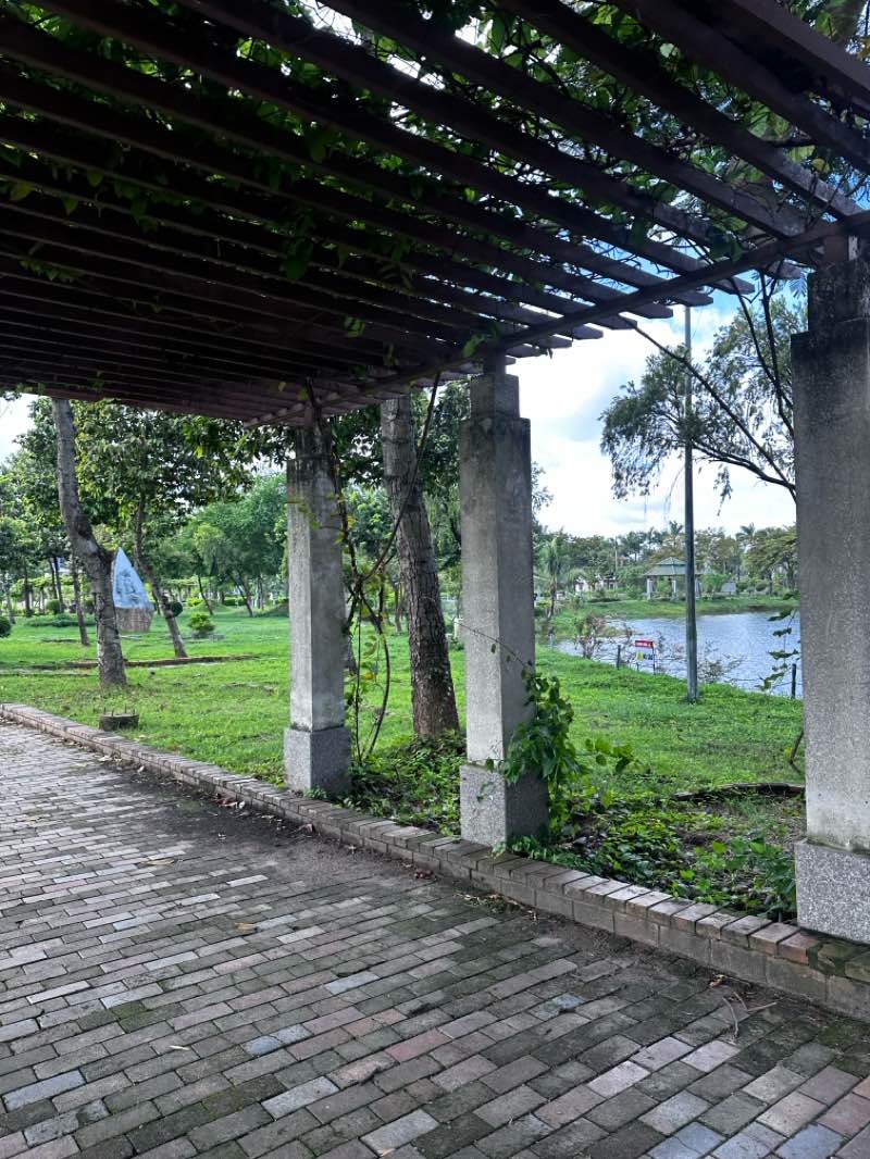 walking near me in Khu du lịch Bửu Long in autumn