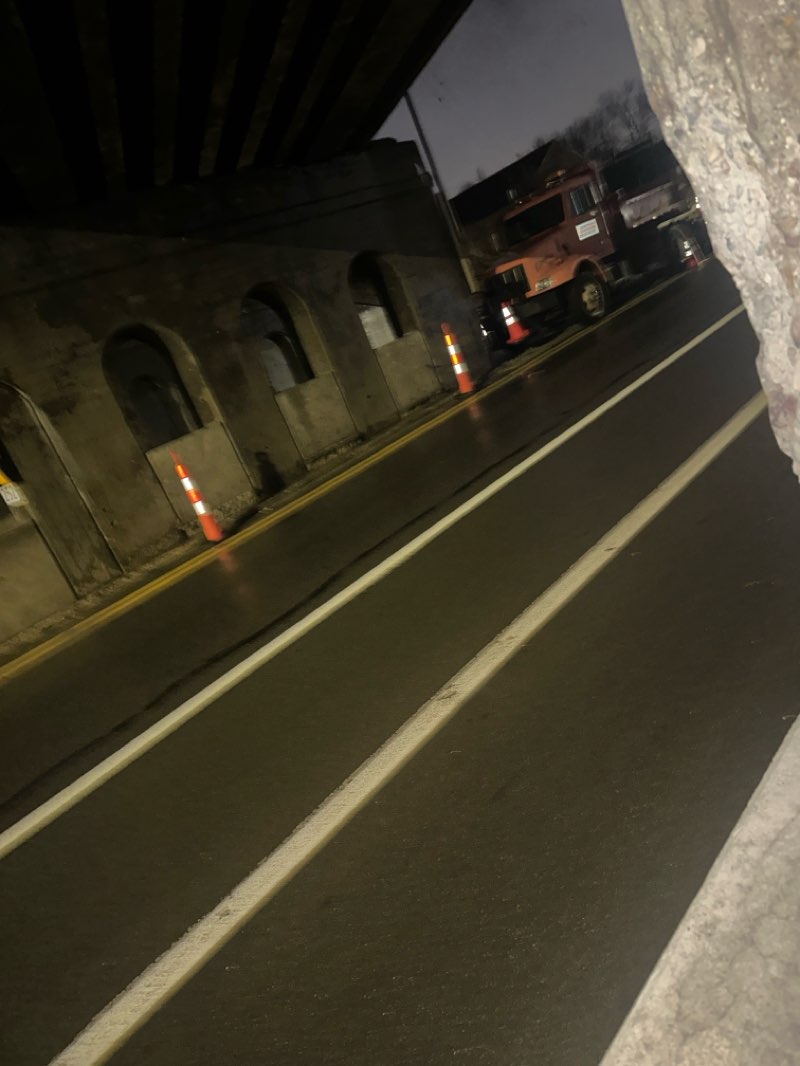 walking near me in Galloway Lake Park in autumn