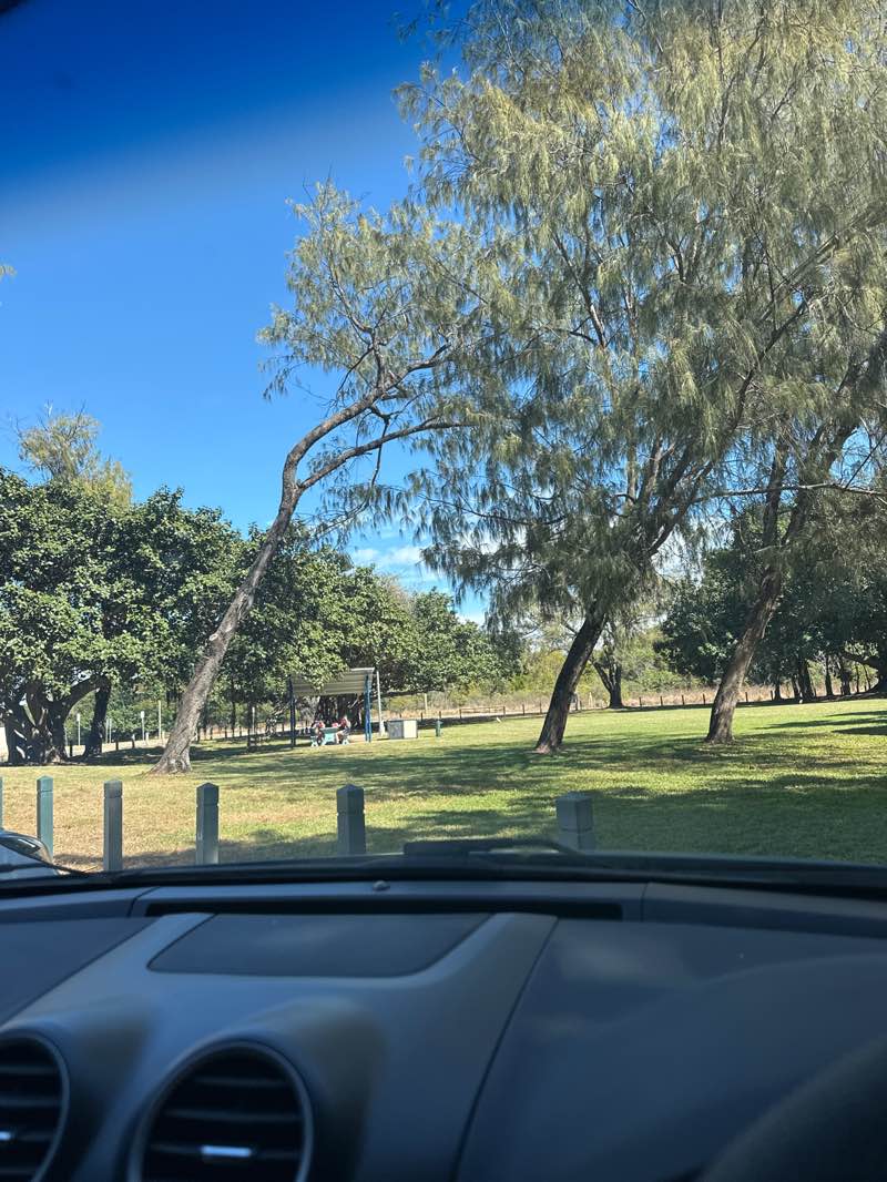 walking near me in Townsville Town Common Conservation Park in winter