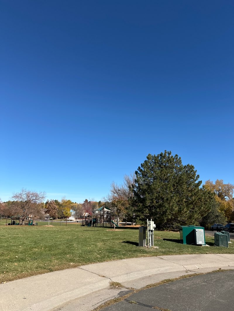 walking near me in Hunters Hill Park in autumn