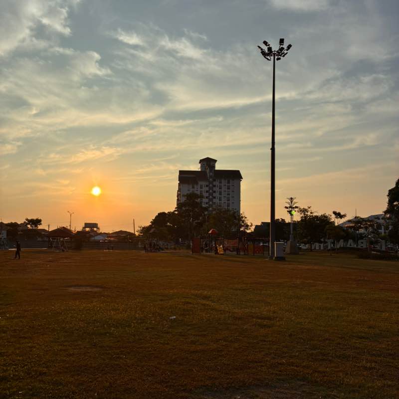 ziyan farah post 1