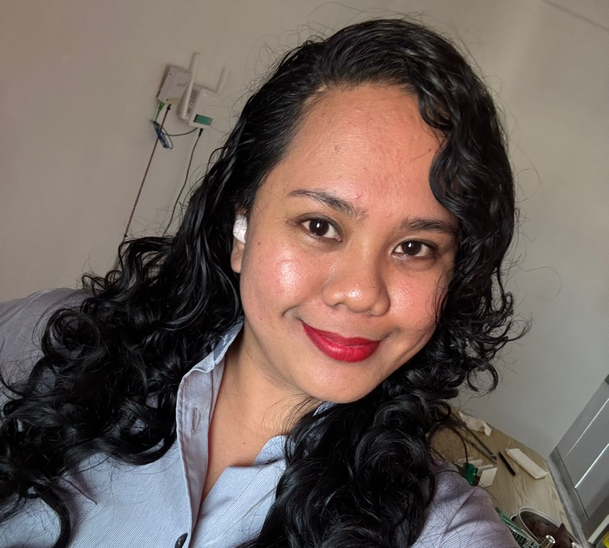 Abrielle Ayah from TV icon