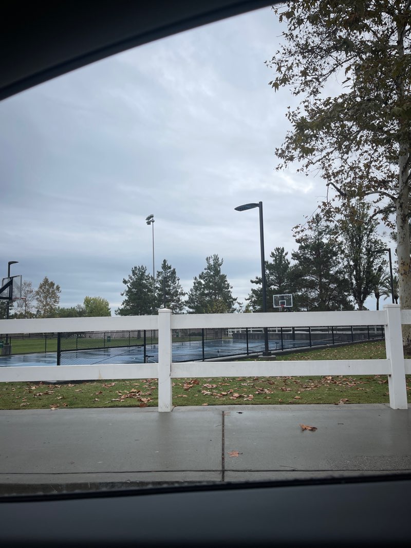 walking near me in Vista del Verde in autumn