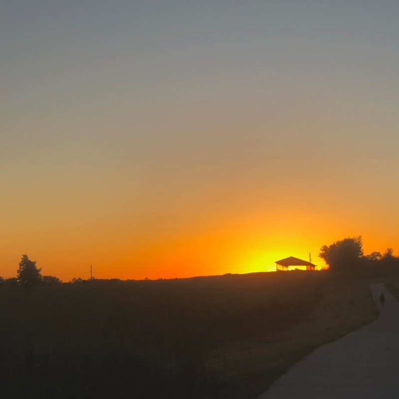 Courtney Andrew post 1