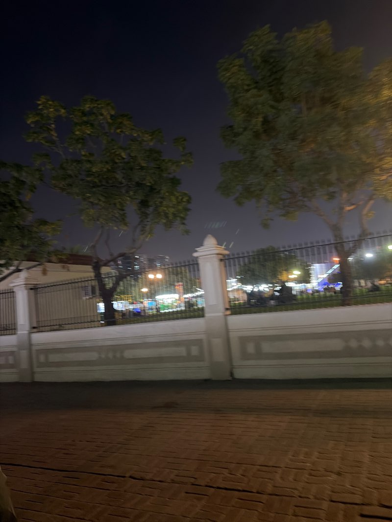 walking near me in Al Rashidiyah Park for Ladies in spring