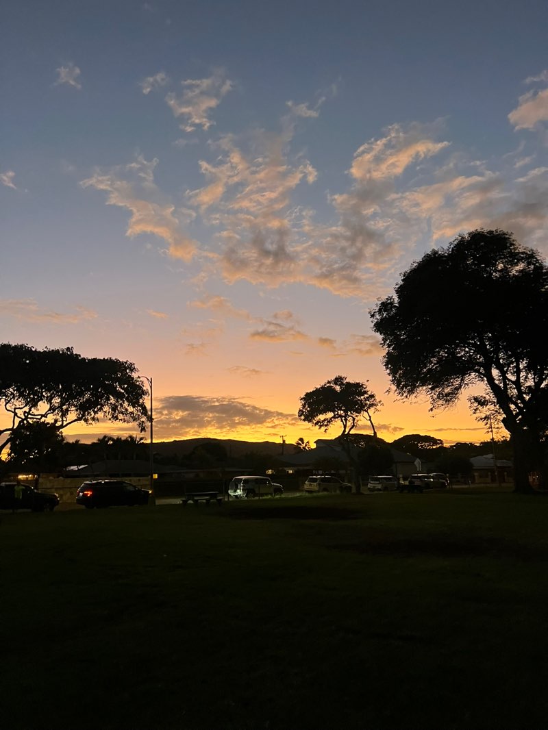 walking near me in Kahala Community Park in autumn