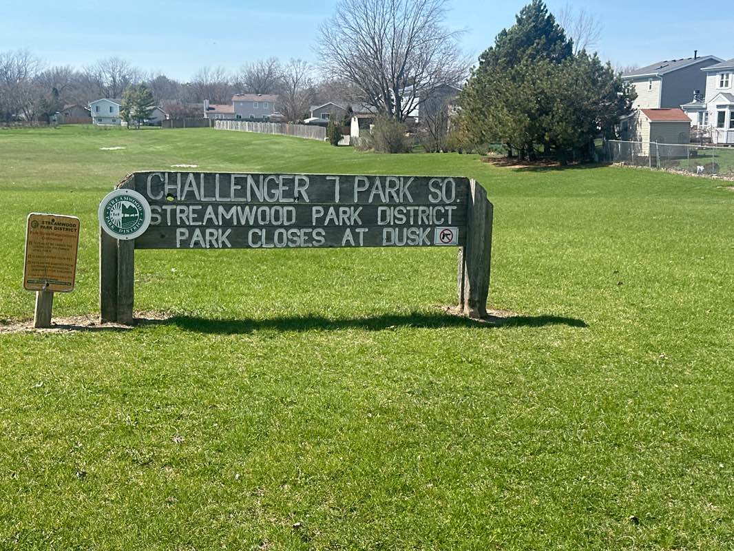 walking near me in Challenger Park in spring