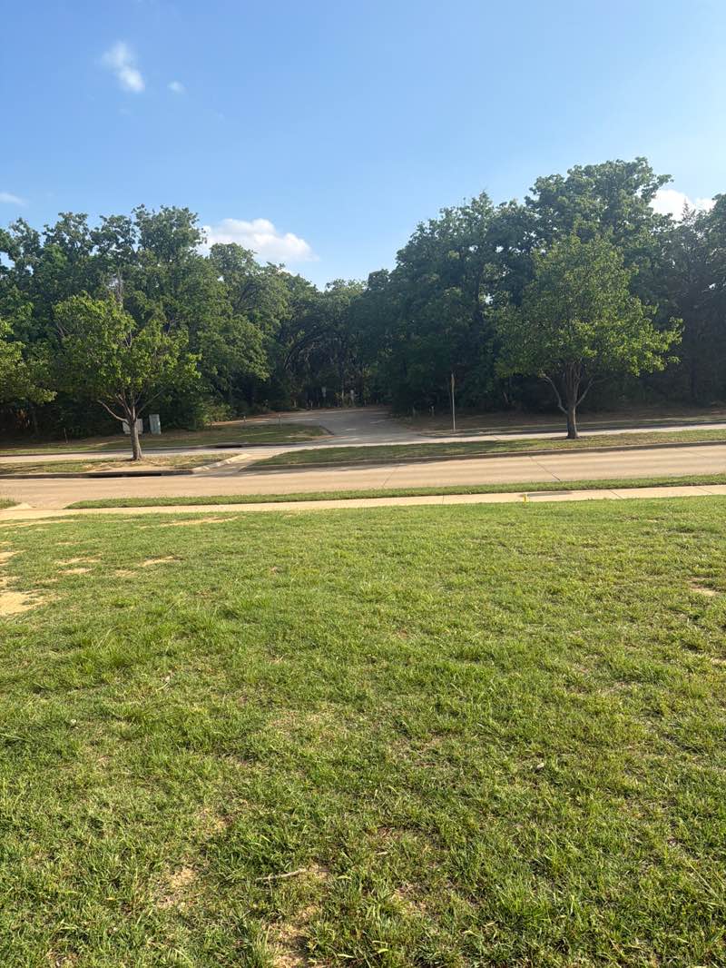 walking near me in Corinth Community Park in spring