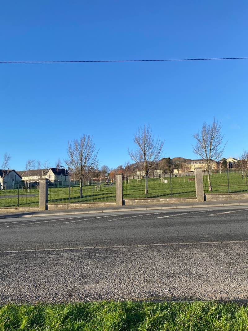 walking near me in Ferrybank Neighbourhood Park in winter