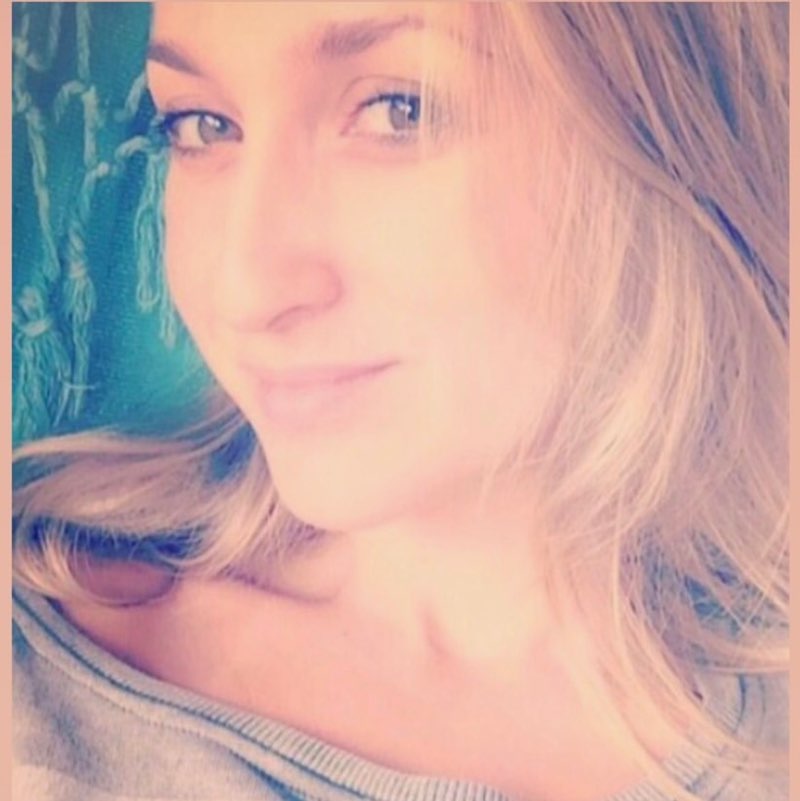 Ana Luiza 🇧🇷 icon